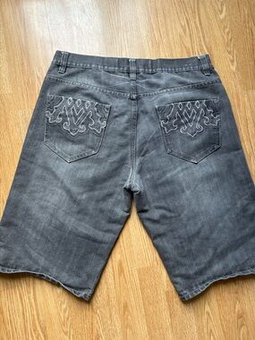 Y2K avirex embroidered jorts size 36